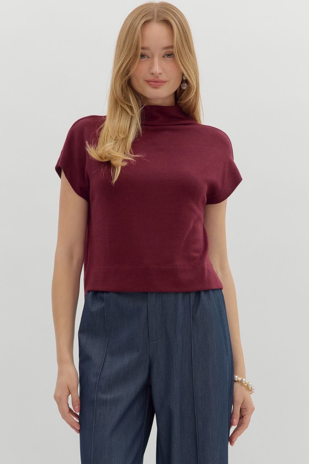 Elle Maroon Sleveless Sweater