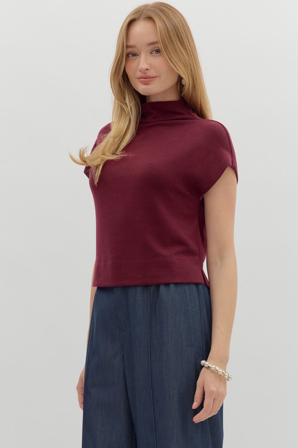 Elle Maroon Sleveless Sweater