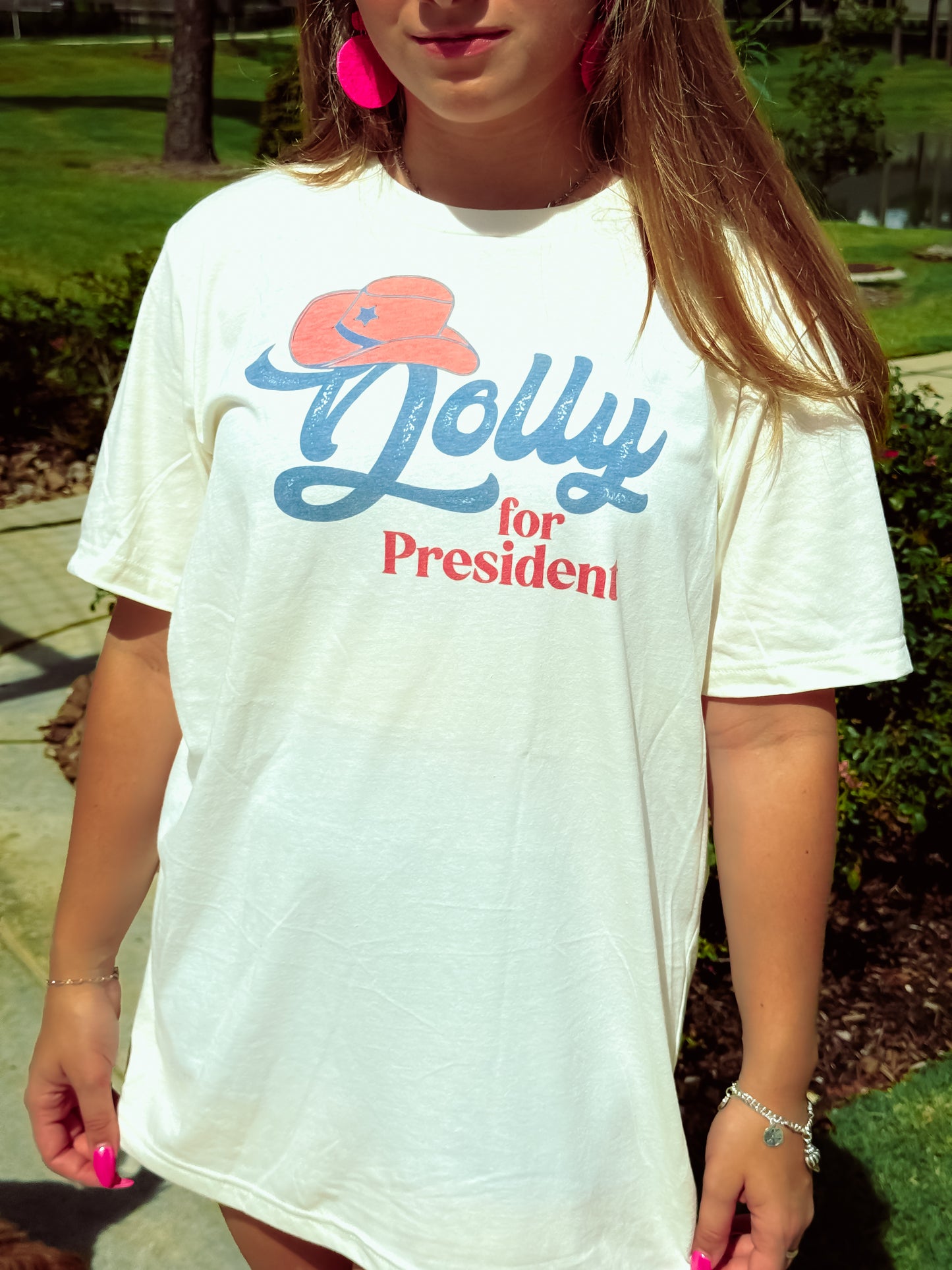 Dolly for President T-shirt